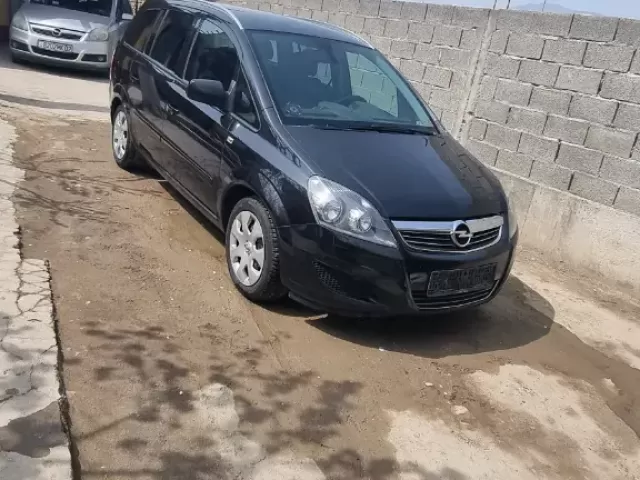 Opel Zafira, 2014 1, avtobaza.tj
