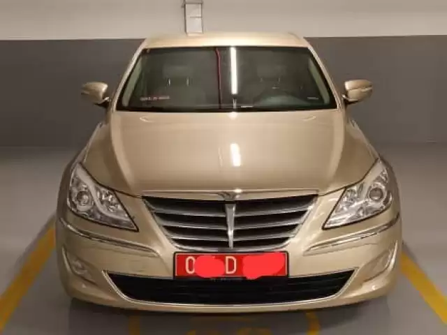 Hyundai Genesis, 2012 1, avtobaza.tj
