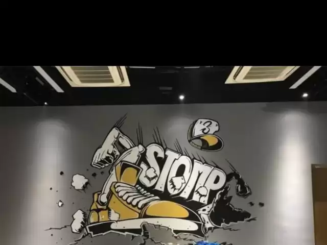 Художник./Rassom. 1, farmo.tj