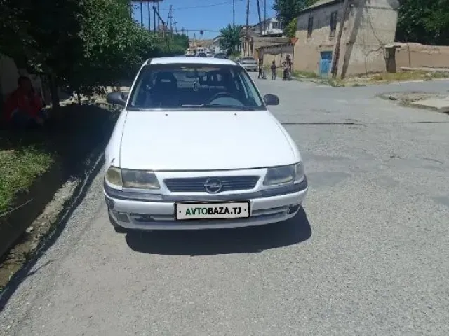 Opel Astra F 1, avtobaza.tj