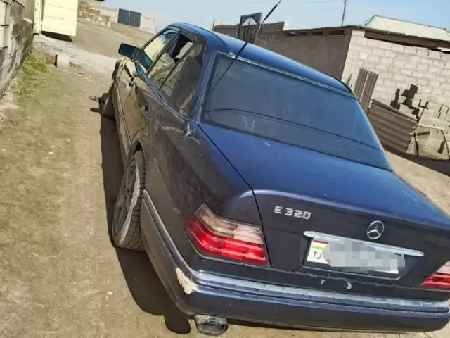 Mercedes-Benz W124, 1995 1, avtobaza.tj