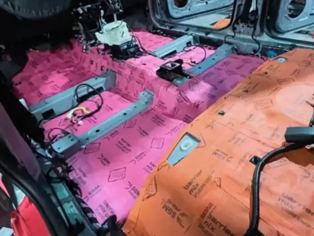 Услуги Шумоизоляция автомобиля 1, farmo.tj