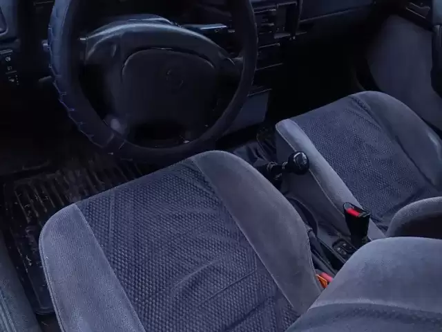 Opel Vectra A, 1995 1, avtobaza.tj