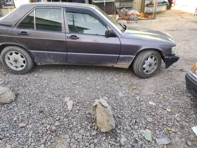 Mercedes-Benz 190 1, avtobaza.tj