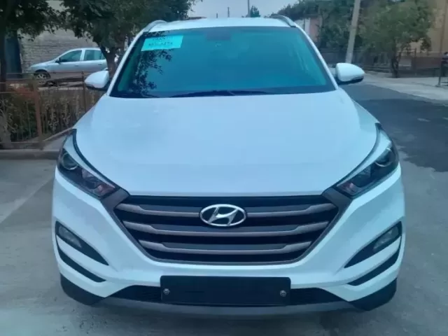 Hyundai Tucson 1, avtobaza.tj