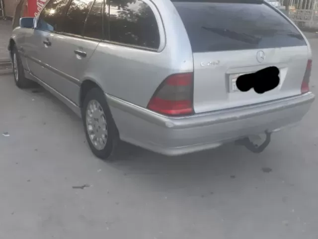 Mercedes-Benz C class, 2001 1, avtobaza.tj