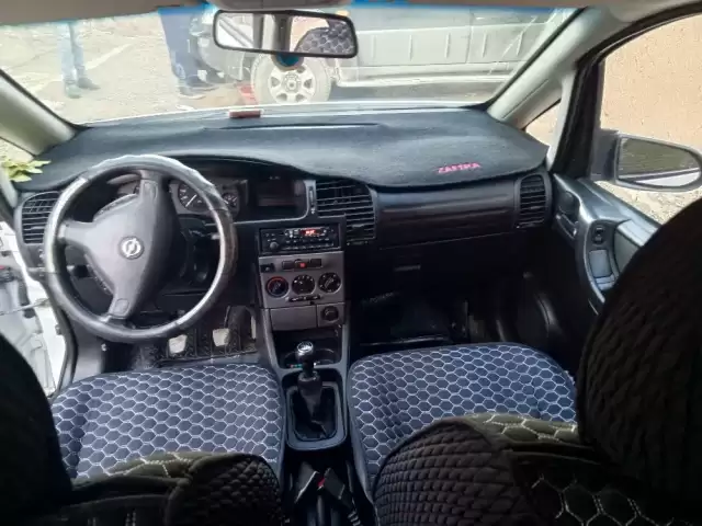 Opel Zafira, 2004 1, avtobaza.tj