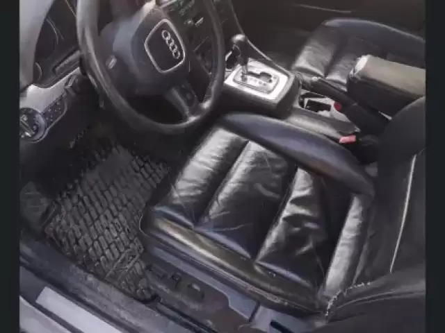 Audi A4, 2005 1, avtobaza.tj