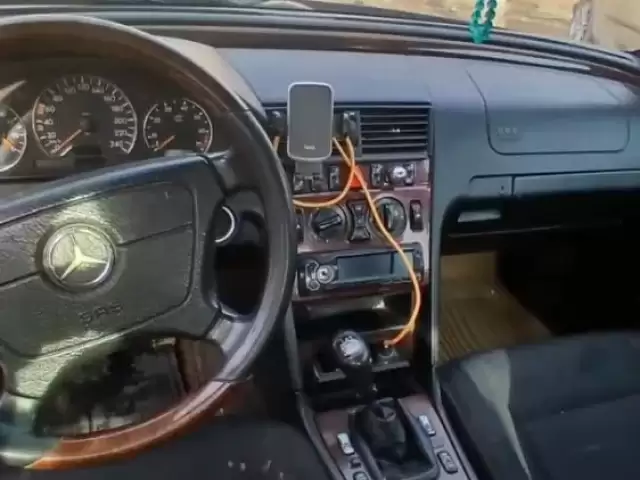 Mercedes-Benz C class, 1999 1, avtobaza.tj