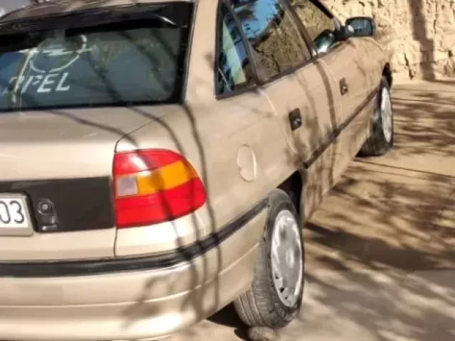 Opel Astra F 1, avtobaza.tj