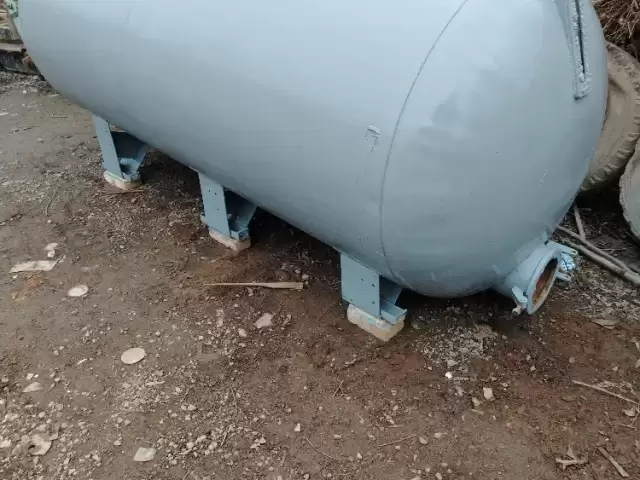 Автоцистерна 1, avtobaza.tj