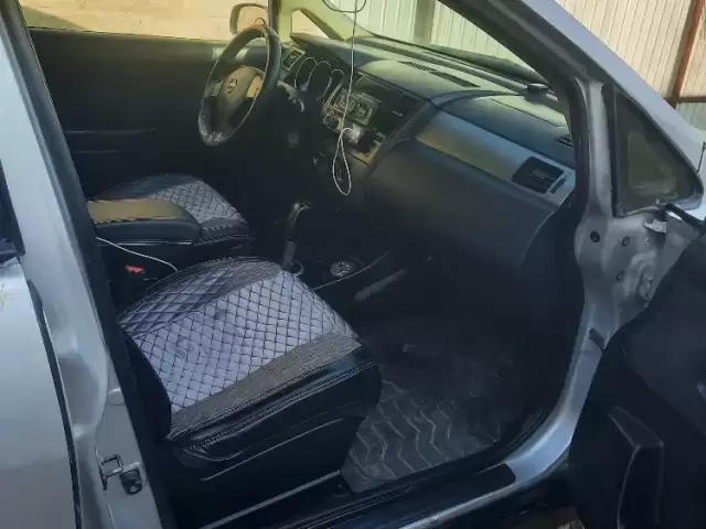 Nissan Tiida, 2011 1, avtobaza.tj Nissan Tiida, 2011 1, avtobaza.tj