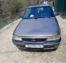 Opel Astra F, 1997 в Пенджикент 