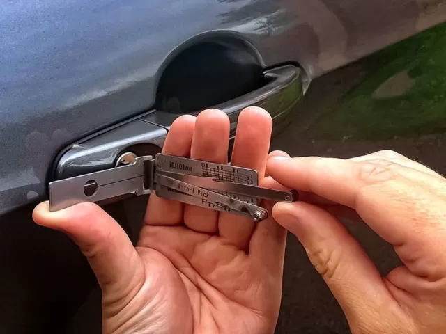 Вскрытие автомобиля любой сложности 1, farmo.tj