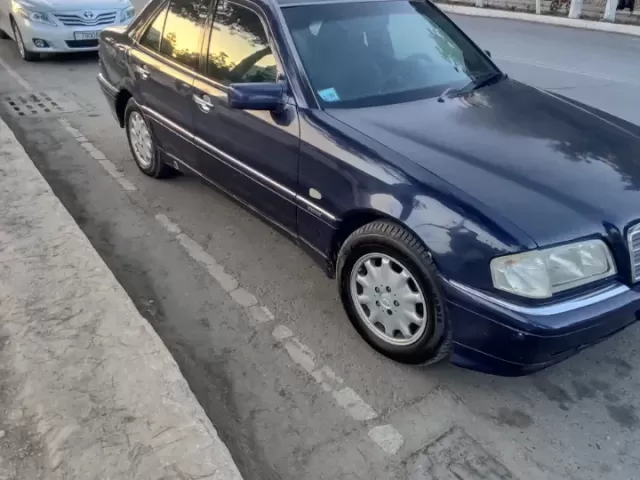 Mercedes-Benz E class 1, avtobaza.tj