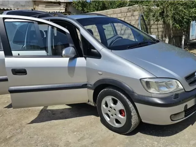 Opel Zafira 1, avtobaza.tj