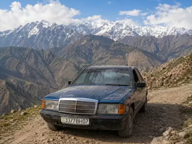 Toyota Carina, 1987 1, avtobaza.tj Toyota Carina, 1987 1, avtobaza.tj