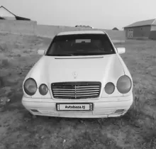 Mercedes-Benz E class, 1997 в Деваштич (Ганчи)