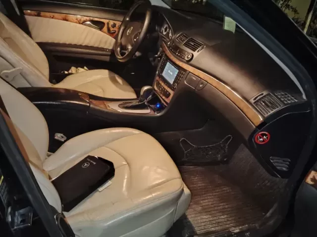 Mercedes-Benz E class, 2005 1, avtobaza.tj