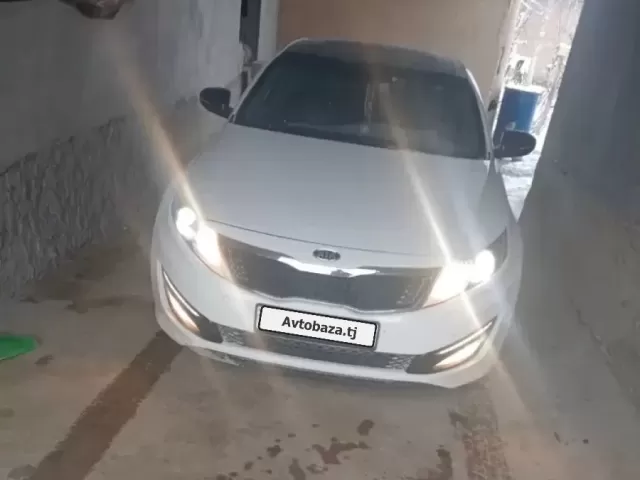 Kia K5, 2010 1, avtobaza.tj