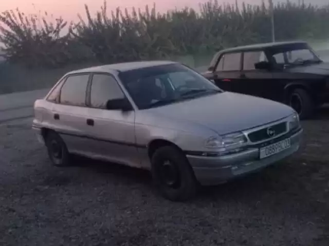 Opel Astra F, 1992 1, avtobaza.tj Opel Astra F, 1992 1, avtobaza.tj