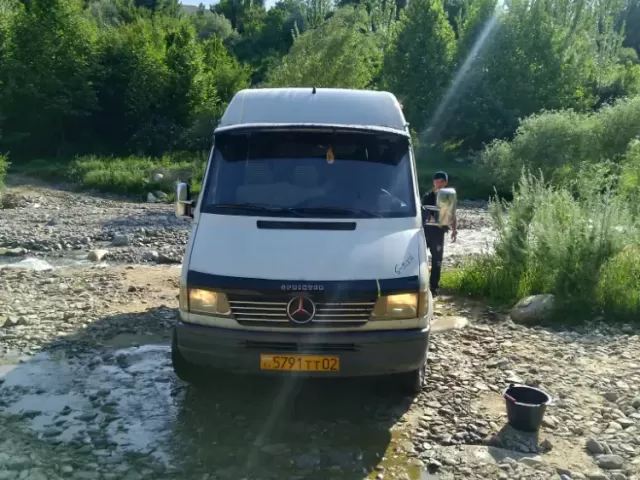 Mercedes-Benz Sprinter, 1997 1, avtobaza.tj