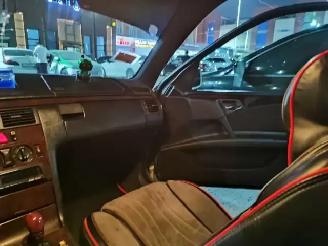 Mercedes-Benz E class, 1996 1, avtobaza.tj
