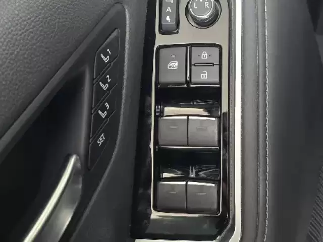 Toyota Land Cruiser, 2025 1, avtobaza.tj