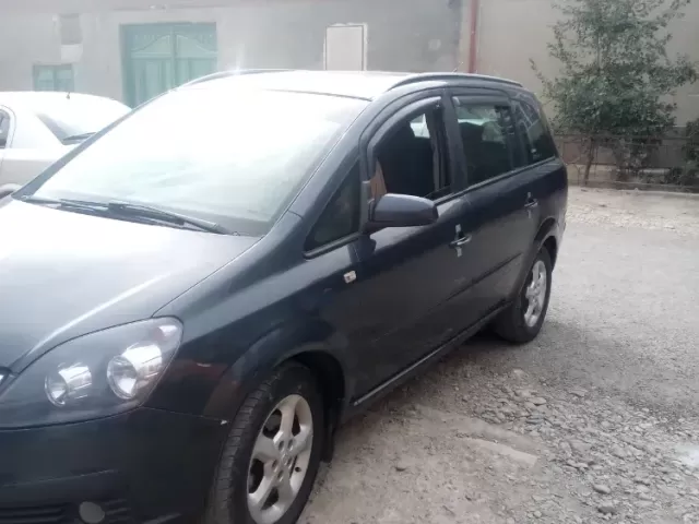 Opel Zafira 1, avtobaza.tj