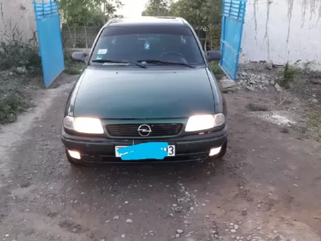 Opel Astra F 1, avtobaza.tj