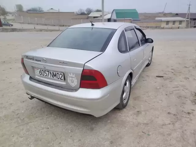 Opel Vectra B, 1998 1, avtobaza.tj Opel Vectra B, 1998 1, avtobaza.tj