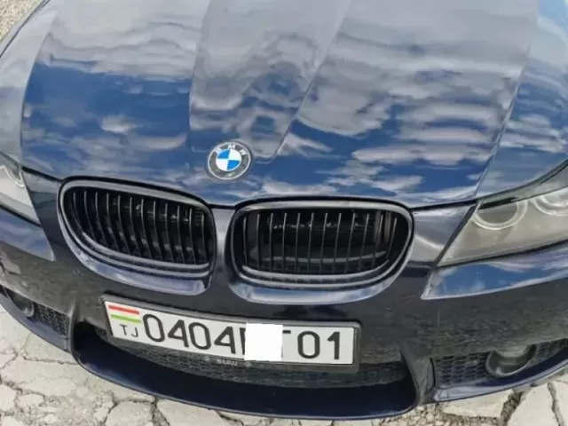 BMW 3 Series 320 1, avtobaza.tj