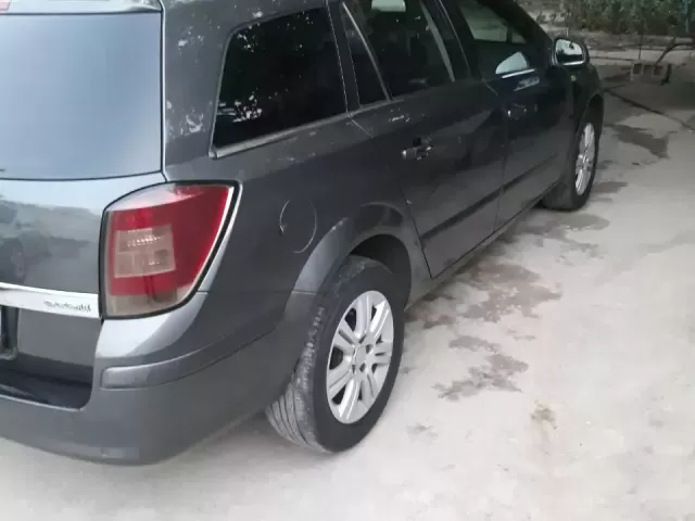 Opel Astra H, 2009 1, avtobaza.tj