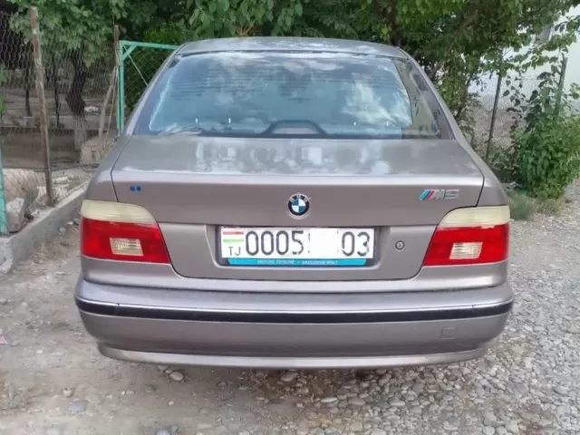 BMW 5 Series 525 1, avtobaza.tj