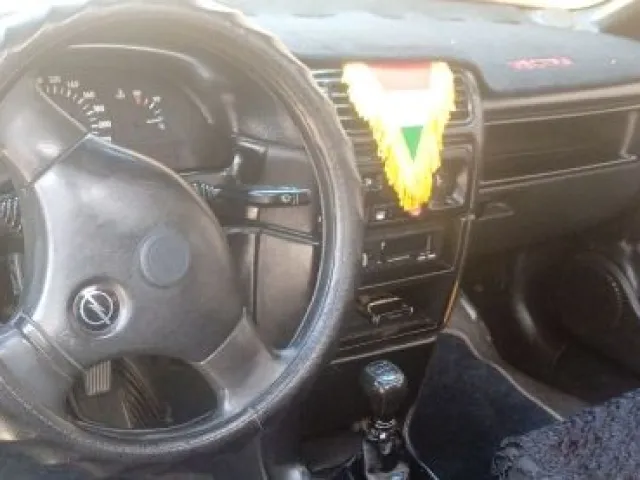 Opel Vectra A 1, avtobaza.tj