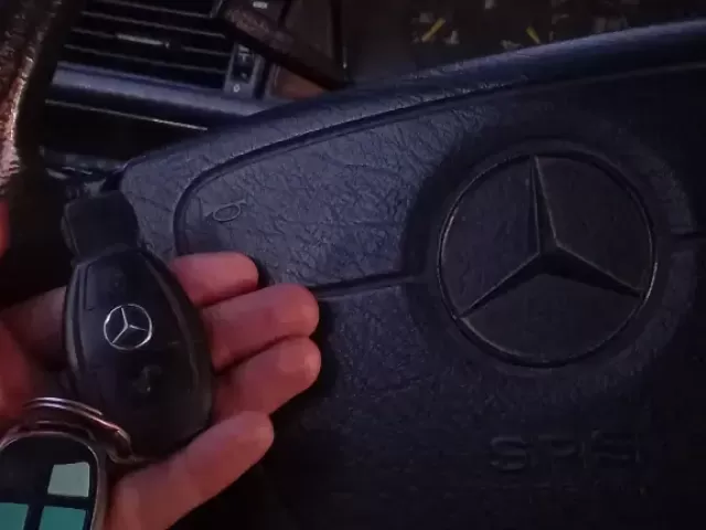 Mercedes-Benz W124, 1993 1, avtobaza.tj