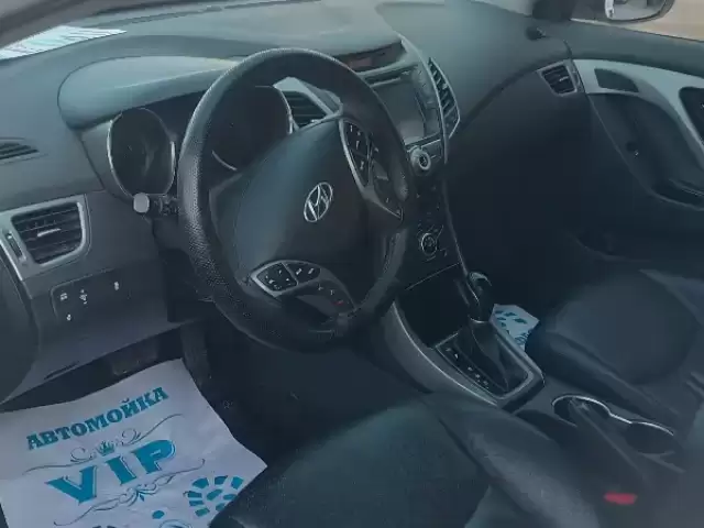 Hyundai Avante, 2014 1, avtobaza.tj