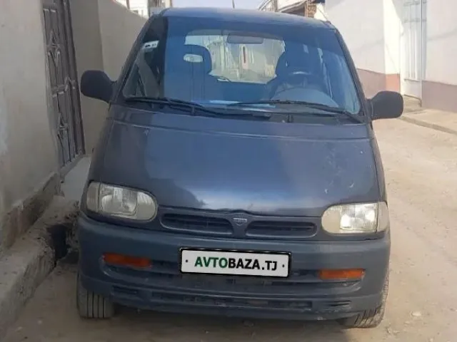 Nissan Serena 1, avtobaza.tj