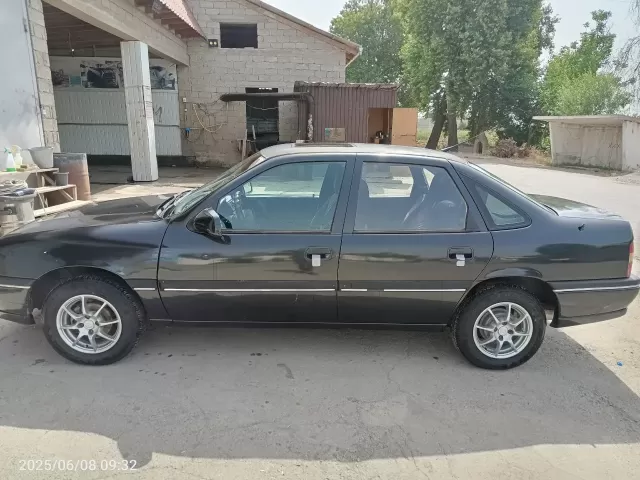 Opel Vectra A, 1995 1, avtobaza.tj
