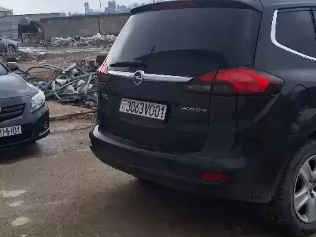 Opel Zafira, 2012 1, avtobaza.tj