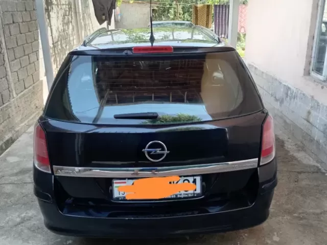 Opel Astra H 1, avtobaza.tj