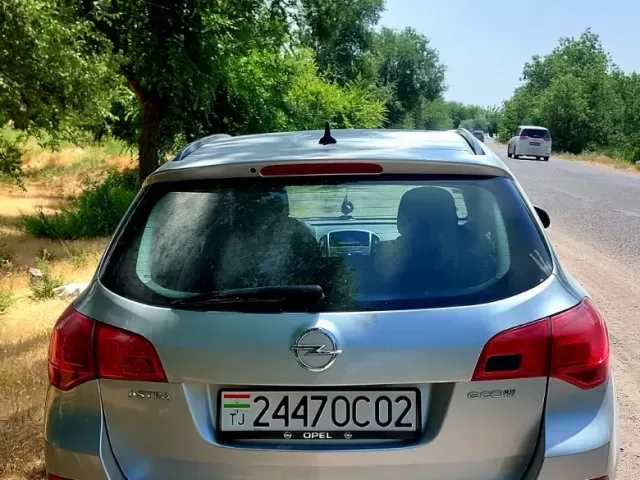 Opel Astra J, 2015 1, avtobaza.tj