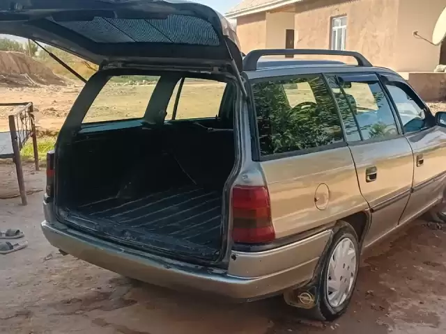 Opel Astra F, 1996 1, avtobaza.tj