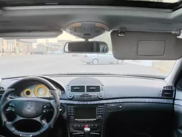Mercedes-Benz E class, 2008 1, avtobaza.tj