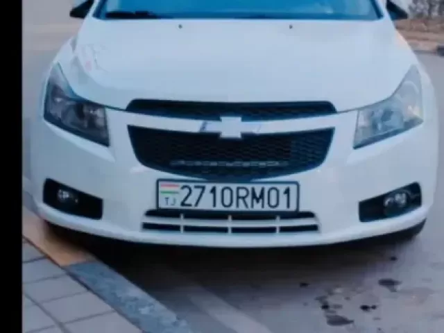 Chevrolet Cruze, 2010 1, avtobaza.tj