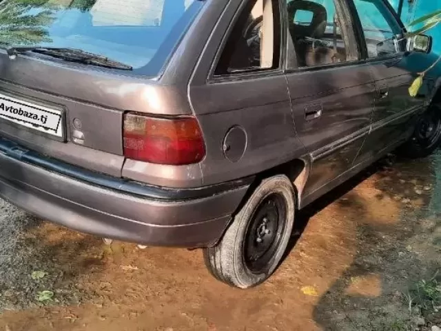 Opel Astra F 1, avtobaza.tj