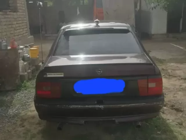 Opel Vectra A 1, avtobaza.tj