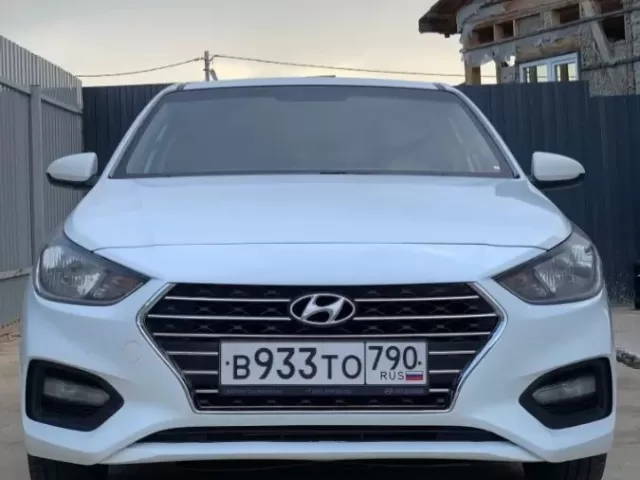 Hyundai Solaris 1, avtobaza.tj