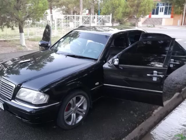 Mercedes-Benz C class 1, avtobaza.tj