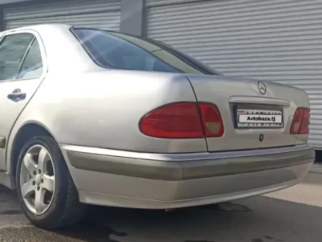 Mercedes-Benz E class 1, avtobaza.tj